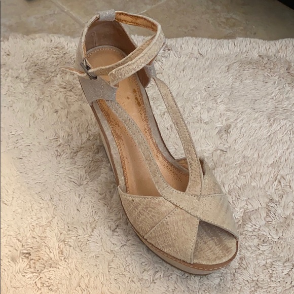 Wedge sandal - Picture 2 of 4